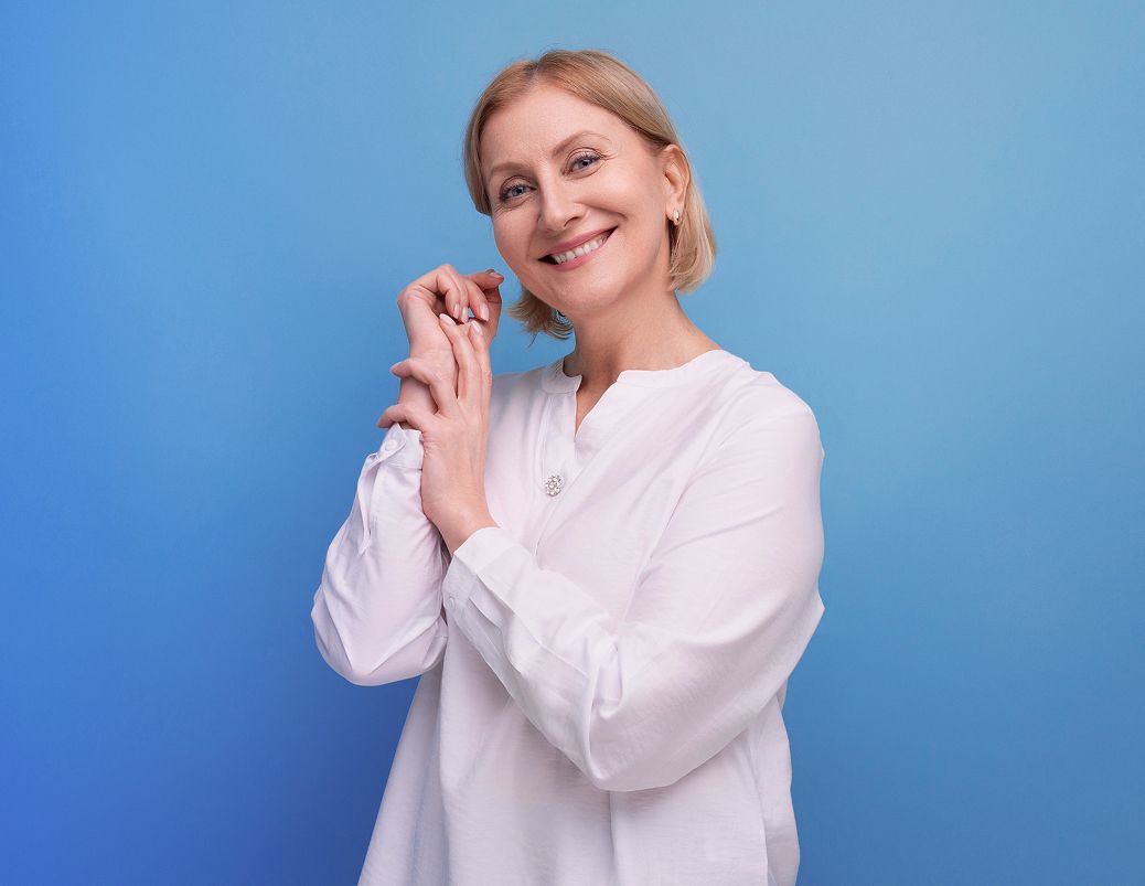 Получите новые зубы всего за один день.
<br>
<span class="text-primary text-primary-gradient">Быстро и без боли, с пожизненной гарантией</span>